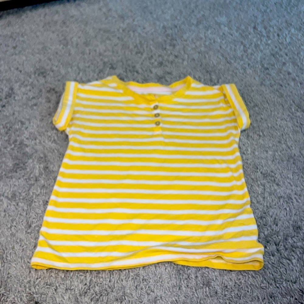 Cat & Jack short sleeve shirt size 6/6x